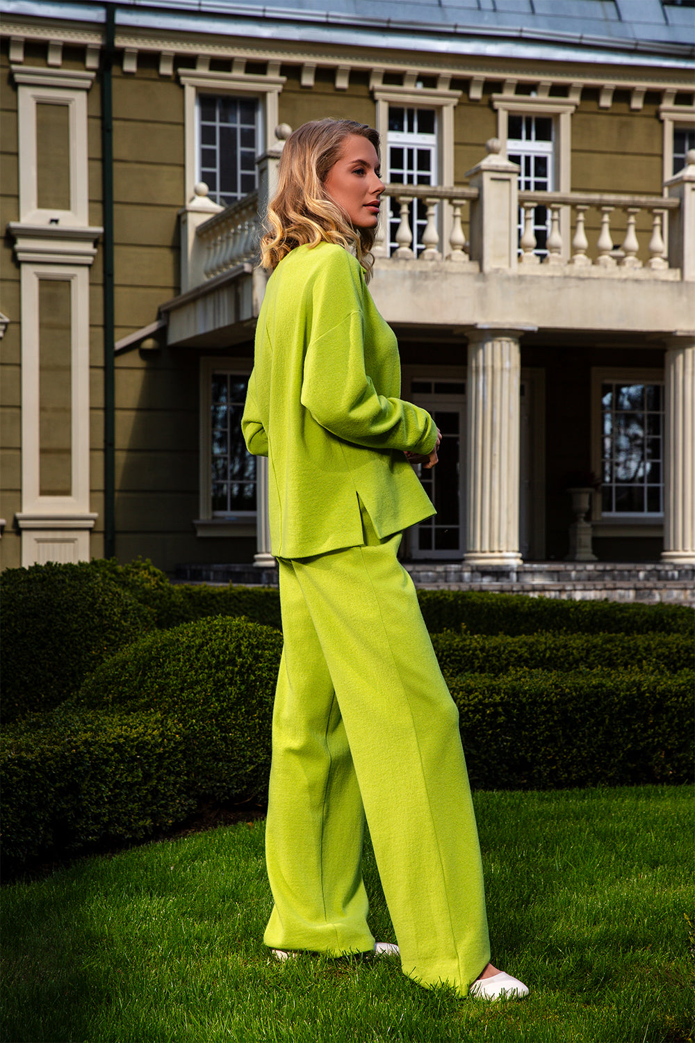 Merino wool suit "Pistachio"