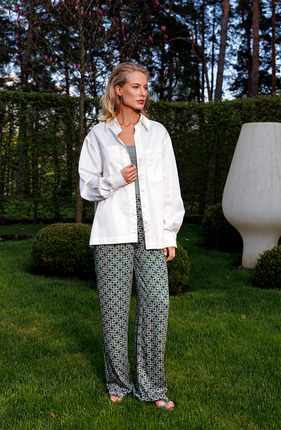 Pants with green patterns "Dione"