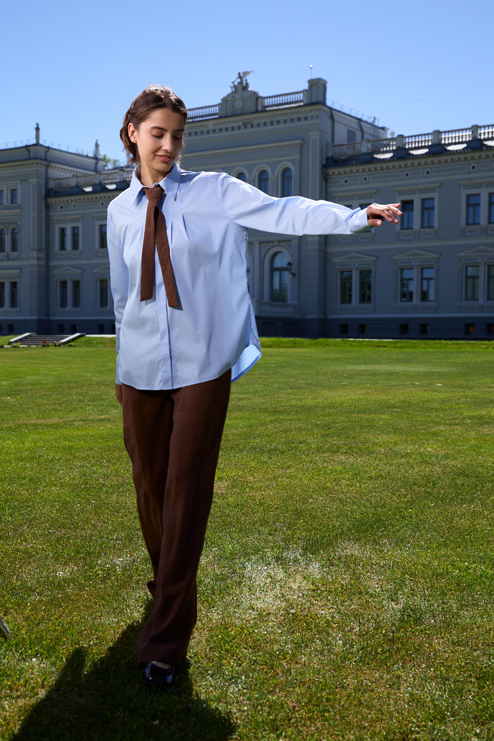 Rudos kelnės "Artemidė"