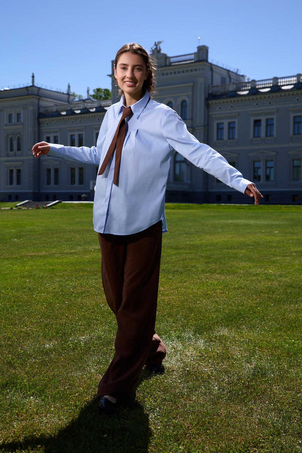 Rudos kelnės "Artemidė"