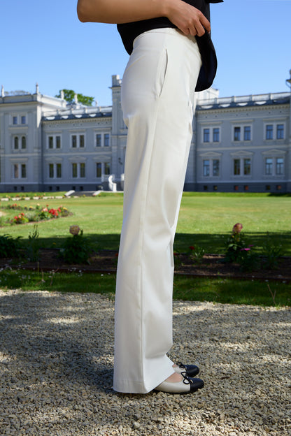 Baltos kelnės "Isidė"