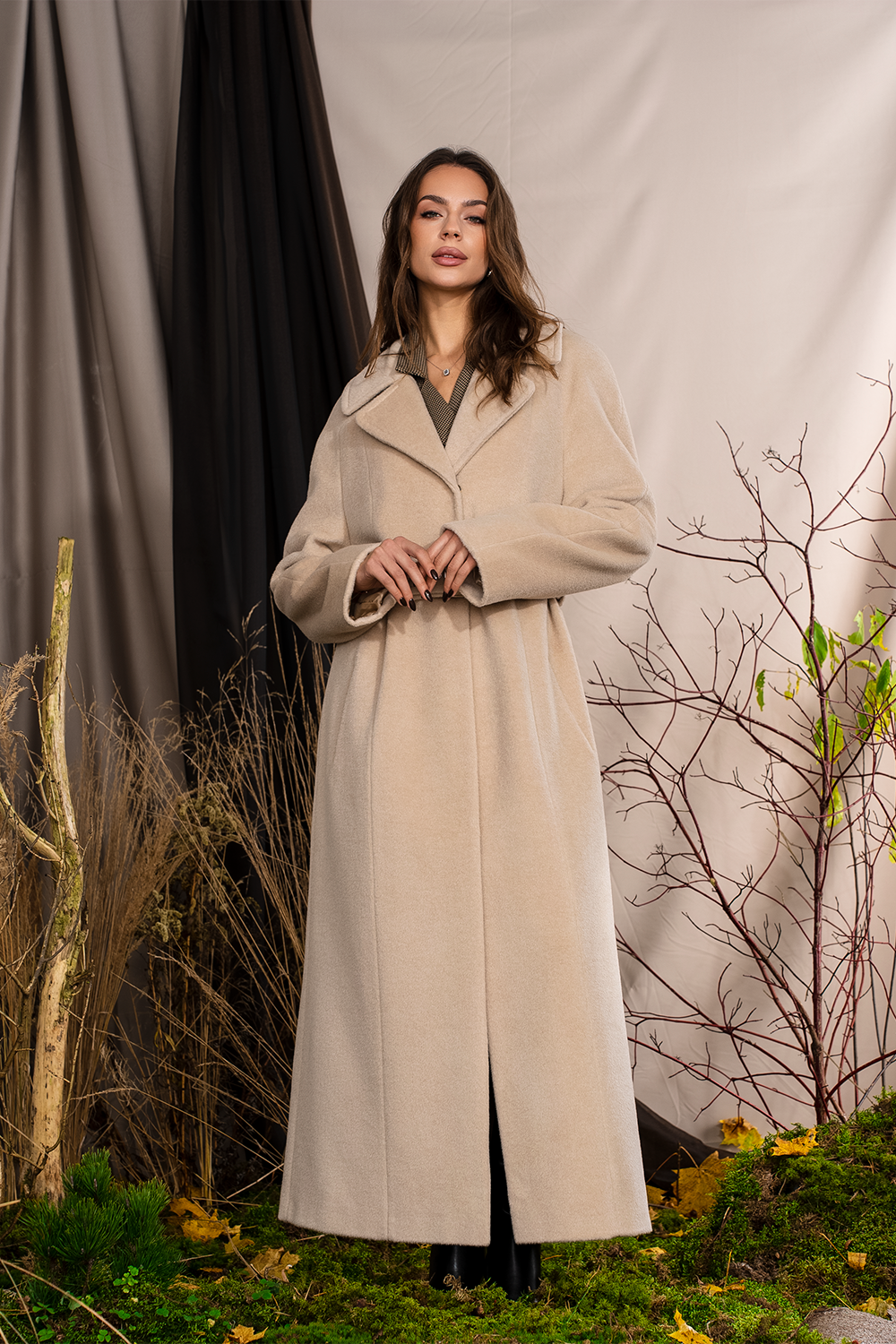 Prabangus paltas "Vidurnakčio Saulė"