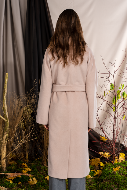 Pelenų rožės spalvos paltas "Kvarco Rožė"