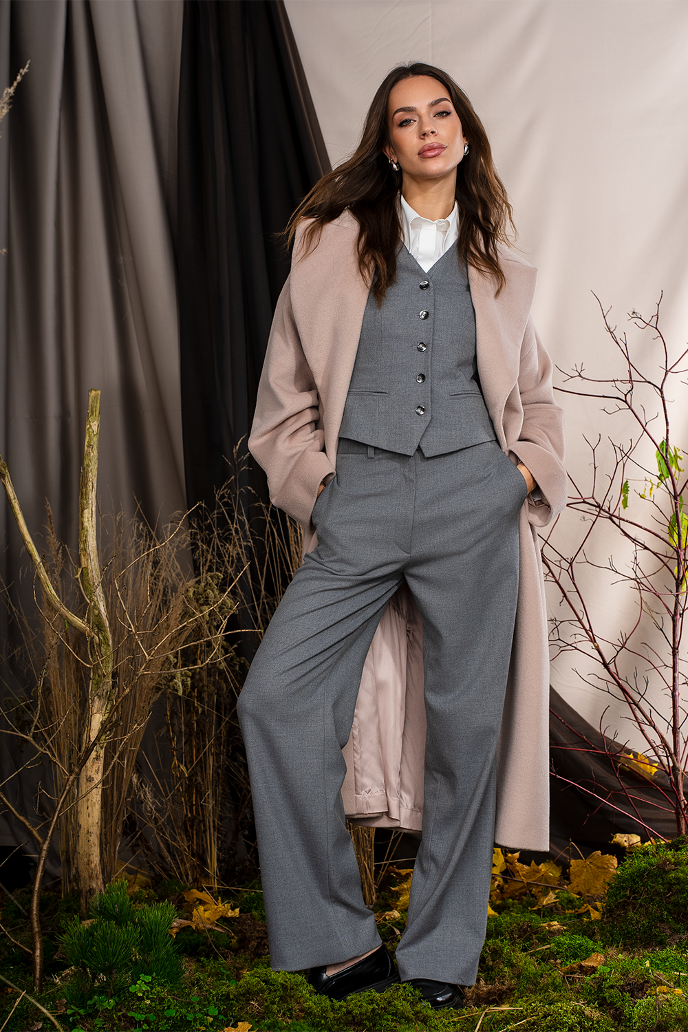 Pelenų rožės spalvos paltas "Kvarco Rožė"