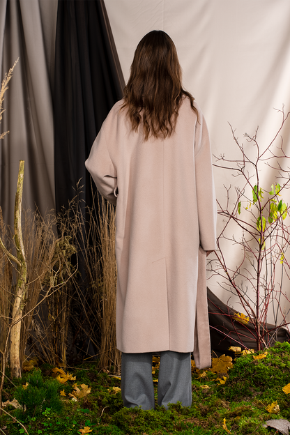 Pelenų rožės spalvos paltas "Kvarco Rožė"
