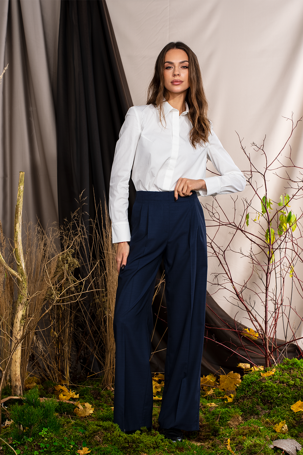 Klasikinės moteriškos kelnės "Neivė"